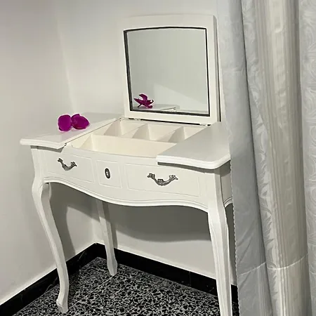 Couette-café 3 Stelle - La Perla Bianca 3*